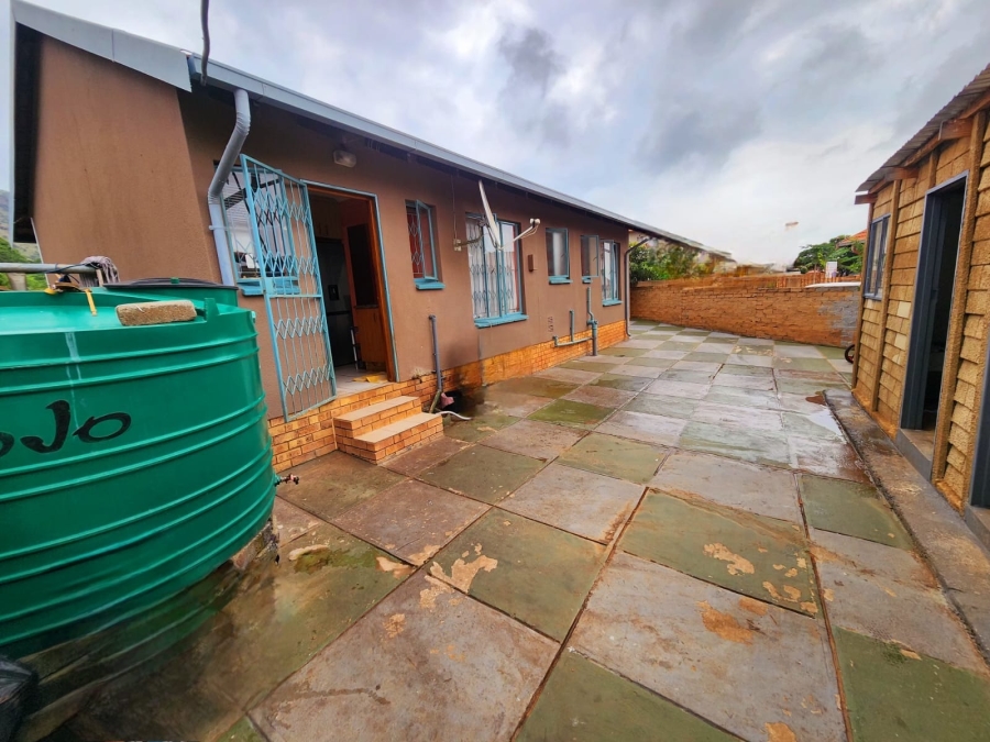 3 Bedroom Property for Sale in Tlhabane West North West